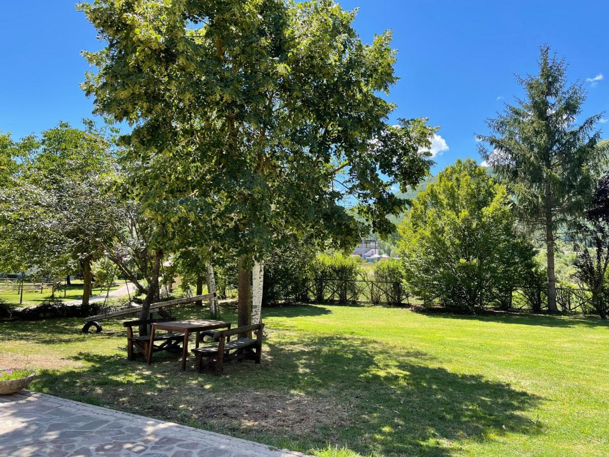 Agriturismo Cupello Cagnano Amiterno Bagian luar foto