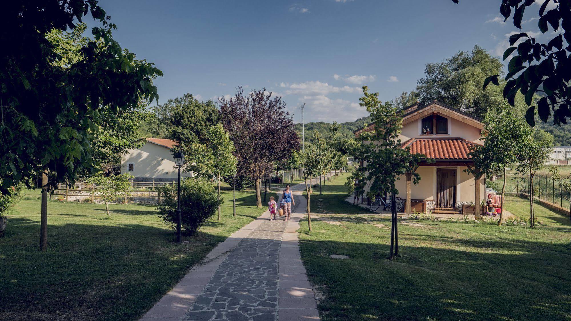 Agriturismo Cupello Cagnano Amiterno Bagian luar foto